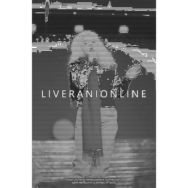 NIKKA COSTA CANTANTE RETROSPETTIVA NELLA FOTO AL FESTIVAL DI SANREMO NELL\'ANNO 1990 AG ALDO LIVERANI SAS