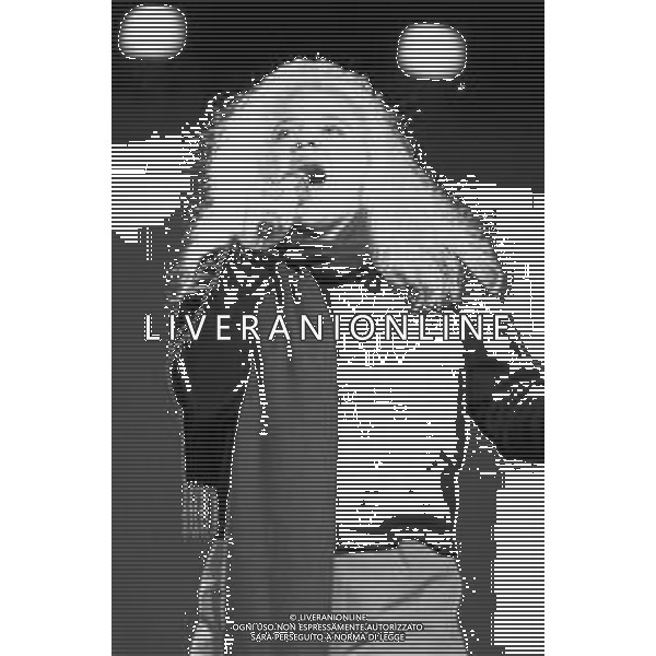 NIKKA COSTA CANTANTE RETROSPETTIVA NELLA FOTO AL FESTIVAL DI SANREMO NELL\'ANNO 1990 AG ALDO LIVERANI SAS