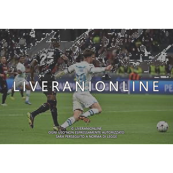 l\'intervento di Fikayo Tomori (Milan) su Mason Mount (Chelsea) in area giudicato da rigore ed espulsione Milan vs Chelsea Milano 11-10-2022 Stadio Giuseppe Meazza - San Siro UEFA Champions League fase a gironi gruppo E - 4a giornata foto Roberto Garavaglia/ag. Aldo Liverani sas / AGENZIA ALDO LIVERANI SAS