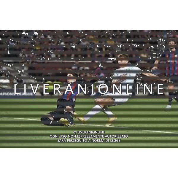Nicolo\' Barella (Inter) segna il gol dell\'1 a 1 Barcellona vs Inter Barcellona (SPA) 12-10-2022 Stadio Camp Nou UEFA Champions League fase a gironi gruppo C - 4a giornata foto Roberto Garavaglia/ag. Aldo Liverani sas / AGENZIA ALDO LIVERANI SAS