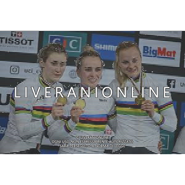 12-10-2022 World Championships Elite Women Track; Giornata 01; 2022, Germany; Friedrich, Lea Sophie; Grabosch, Pauline Sophie; Hinze, Emma; Saint Quentin En Yvelines; ©SIROTTI / AGENZIA ALDO LIVERANI SAS