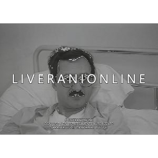 1985 TRAPANI STRAGE DI PIZZOLUNGO ATTENTATO AL PROCURATORE DI TRAPANI CARLO PALERMO NELA FOTO IL PROCURATORE DI TRAPANI CARLO PALERMO IN OSPEDALE AG ALDO LIVERANI SAS