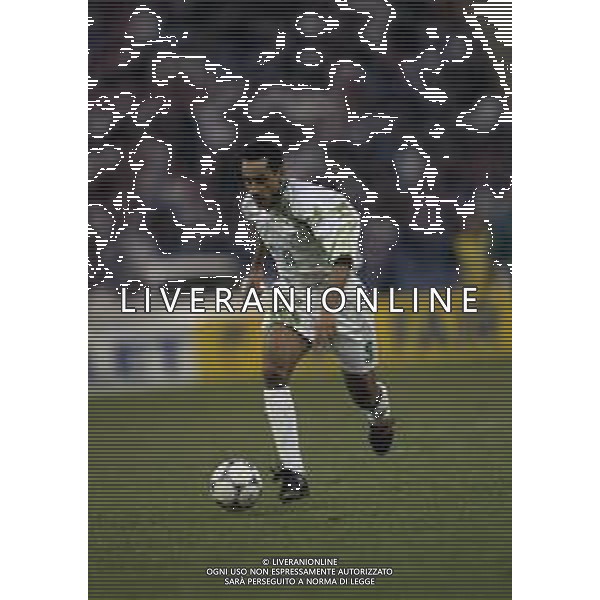 16-12-1997 RIYAD-CONFEDERATION CUP ARABIA SAUDITA-AUSTRALIA 1-0 NELLA FOTO AL JABER SAMI AG ALDO LIVERANI SAS