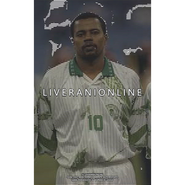 16-12-1997 RIYAD-CONFEDERATION CUP ARABIA SAUDITA-AUSTRALIA 1-0 NELLA FOTO OWAIRAN SAEED AG ALDO LIVERANI SAS