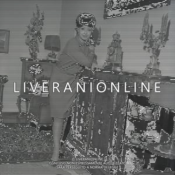 RETROSPETTIVA MARISA DEL FRATE ATTRICE NELLA FOTO MARISA DEL FRATE A MILANO NELL\'ANNO 1964  AG ALDO LIVERANI SAS 