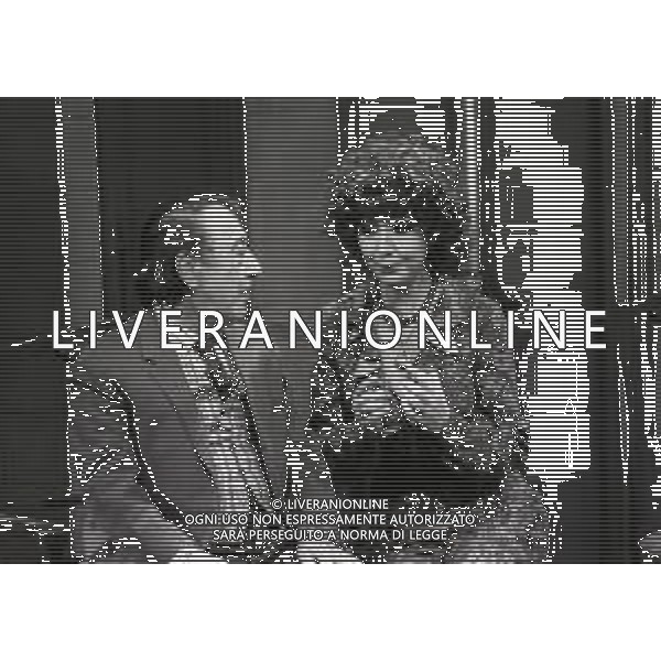 RETROSPETTIVA MARISA DEL FRATE ATTRICE NELLA FOTO MARISA DEL FRATE A MILANO NELL\'ANNO 1978 CON ERMINIO MACARIO AG ALDO LIVERANI SAS 