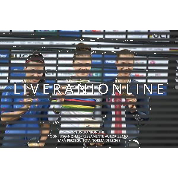 13-10-2022 World Championships Elite Women Track; Giornata 02; 2022, Belgium; 2022, Italia; 2022, Usa; Kopecky, Lotte; Barbieri, Rachele; Valente, Jennifer; Saint Quentin En Yvelines; ©SIROTTI / AGENZIA ALDO LIVERANI SAS
