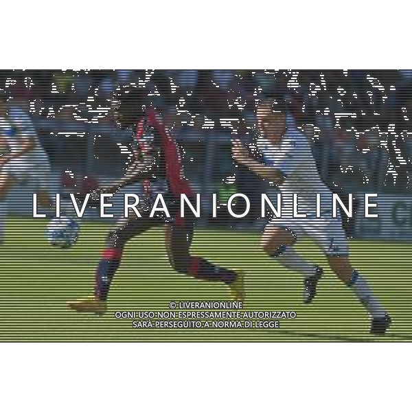 15-10-2022. Cagliari Calcio-Brescia F.C. 9° giornata serie BKT 2022/2023, stadio Unipol Domus Cagliari. Foto Salvatore Moi/Aldo Liverani s.a.s. Nella foto: Zito Luvumbo Cagliari, Federico Viviani Brescia ©MOI / AGENZIA ALDO LIVERANI SAS