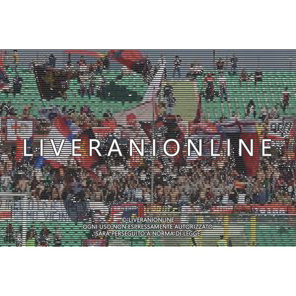 Cosenza vs Genoa Serie B 2022-2023. Otctober 15, 2022 at Stadio San Vito-Marulla in Cosenza, Italy. In pic: Genoa fans - tifosi ©Andrea Rosito / AGENZIA ALDO LIVERANI SAS