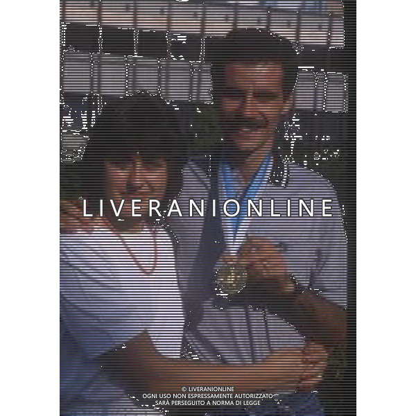 RETROSPETTIVA ALBERTO COVA ATLETA NELLA FOTO ALBERTO COVA CON LA MOGLIE ANNA MOLTENI NELL\'ANNO 1983 AG ALDO LIVERANI SAS 