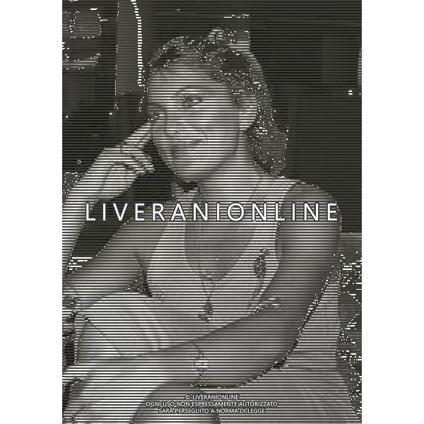 RETROSPETTIVA ELEONORA VALLONE ATTRICE NELLA FOTO ELEONORA VALLONE NELL\'ANNO 1980 A VENEZIA AG ALDO LIVERANI SAS 
