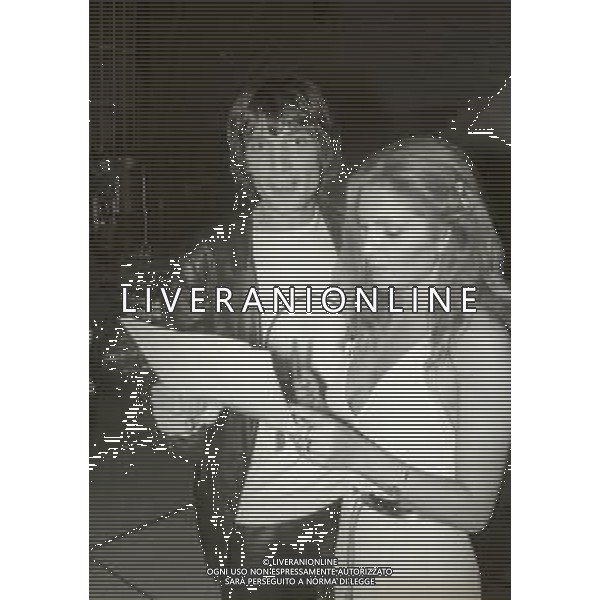 RETROSPETTIVA ELEONORA VALLONE ATTRICE NELLA FOTO ELEONORA VALLONE NELL\'ANNO 1981 A SANREMO CON CLAUDIO CECCHETTO AG ALDO LIVERANI SAS 