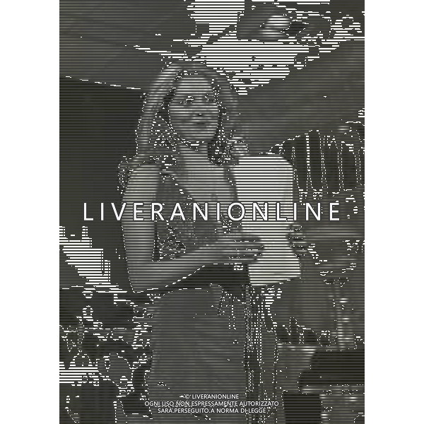 RETROSPETTIVA ELEONORA VALLONE ATTRICE NELLA FOTO ELEONORA VALLONE NELL\'ANNO 1981 A SANREMO AG ALDO LIVERANI SAS 