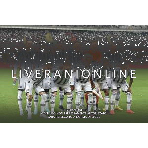 Torino 15.10.2022 Stadio Grande Torino ©Manuela Viganti/Agenzia Aldo Liverani Torino vs Juventus Campionato Calcio Serie A TIM 2022/2023 10a giornata Nella foto: Formazione Juventus: Rabiot-Kean-Bremer-Danilo-Szczesny-Vlahovic Accosciati: Kostic-Locatelli-MacKennie-Cuadrado-Alex Sandro ©AGENZIA ALDO LIVERANI SAS