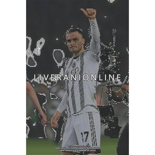 Torino 15.10.2022 Stadio Grande Torino ©Manuela Viganti/Agenzia Aldo Liverani Torino vs Juventus Campionato Calcio Serie A TIM 2022/2023 10a giornata Nella foto: filip kostic fine gara ©AGENZIA ALDO LIVERANI SAS