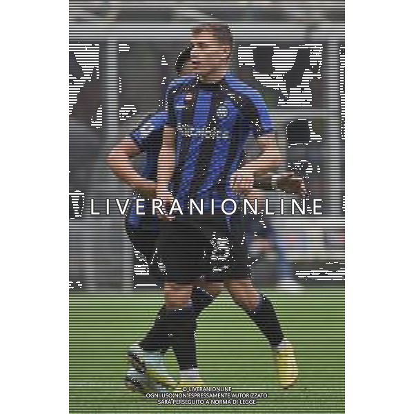 Nicolo\' Barella (Inter) esulta dopo il gol del 2 a 0 Inter vs Salernitana Milano 16-10-2022 Stadio Giuseppe Meazza - San Siro Campionato Serie A TIM - 10a giornata foto Roberto Garavaglia/ag. Aldo Liverani sas / AGENZIA ALDO LIVERANI SAS