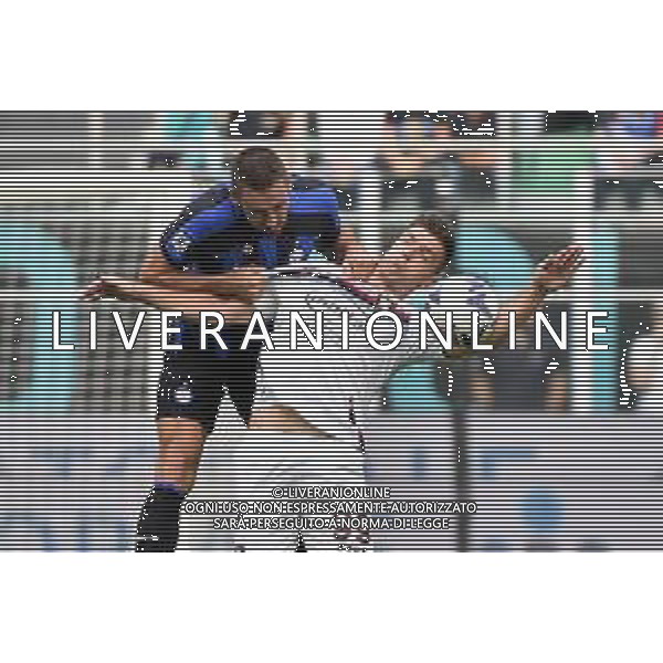 Stefan de Vrij (Inter) e Krzysztof Piatek (Salernitana) Inter vs Salernitana Milano 16-10-2022 Stadio Giuseppe Meazza - San Siro Campionato Serie A TIM - 10a giornata foto Roberto Garavaglia/ag. Aldo Liverani sas / AGENZIA ALDO LIVERANI SAS