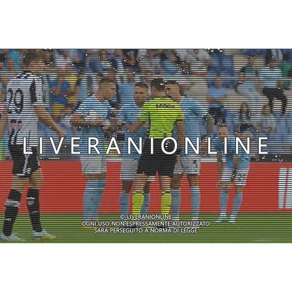 Lazio vs Udinese Campionato Serie A TIM - 10 Giornata Stadio Olimpico - Roma 16-10-2022 nella foto Proteste Lazio con Arbitro Colombo ©Federico Gaetano / AGENZIA ALDO LIVERANI SAS