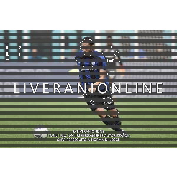 Hakan Calhanoglu (Inter) Inter vs Salernitana Milano 16-10-2022 Stadio Giuseppe Meazza - San Siro Campionato Serie A TIM - 10a giornata foto Roberto Garavaglia/ag. Aldo Liverani sas / AGENZIA ALDO LIVERANI SAS
