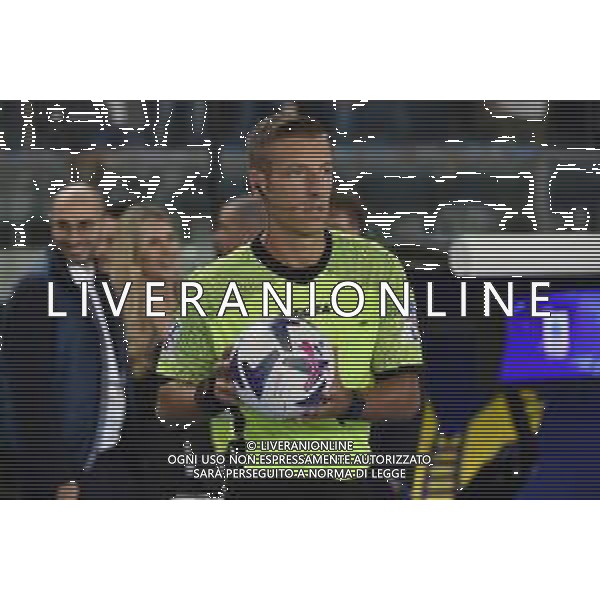 l\'arbitro Davide Massa di Imperia Hellas Verona vs Milan Verona 16-10-2022 Stadio Marcantonio Bentegodi Campionato Serie A TIM - 10a giornata foto Roberto Garavaglia/ag. Aldo Liverani sas