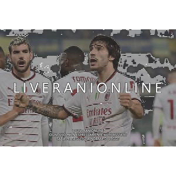 Sandro Tonali (Milan) esulta dopo il gol del 2 a 1 Hellas Verona vs Milan Verona 16-10-2022 Stadio Marcantonio Bentegodi Campionato Serie A TIM - 10a giornata foto Roberto Garavaglia/ag. Aldo Liverani sas