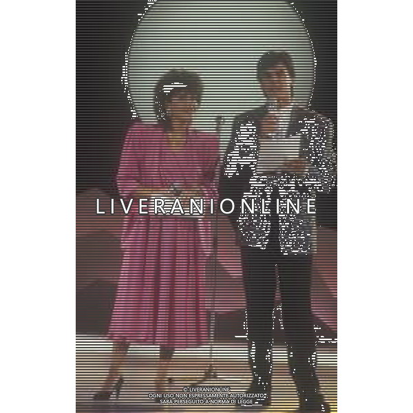 RETROSPETTIVA ANNA PETTINELLI CONDUTTRICE RADIOFONICA NELLA FOTO ANNA PETTINELLI NELL\'ANNO 1988 CON GIANNI BERARDINIS AG ALDO LIVERANI SAS