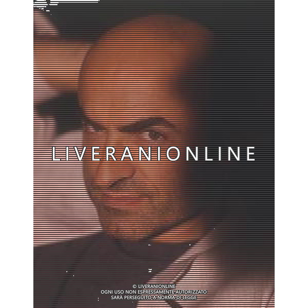 RETROSPETTIVA IVANO MARESCOTTI ATTORE E REGISTA TEATRALE NELLA FOTO IVANO MARESCOTTI IN SALA DI POSA NELL\'ANNO 2000 AG ALDO LIVERANI SAS