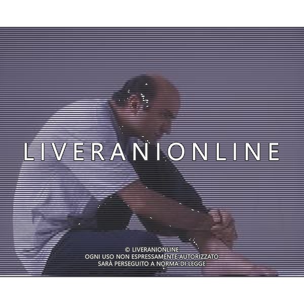 RETROSPETTIVA IVANO MARESCOTTI ATTORE E REGISTA TEATRALE NELLA FOTO IVANO MARESCOTTI IN SALA DI POSA NELL\'ANNO 2000 AG ALDO LIVERANI SAS
