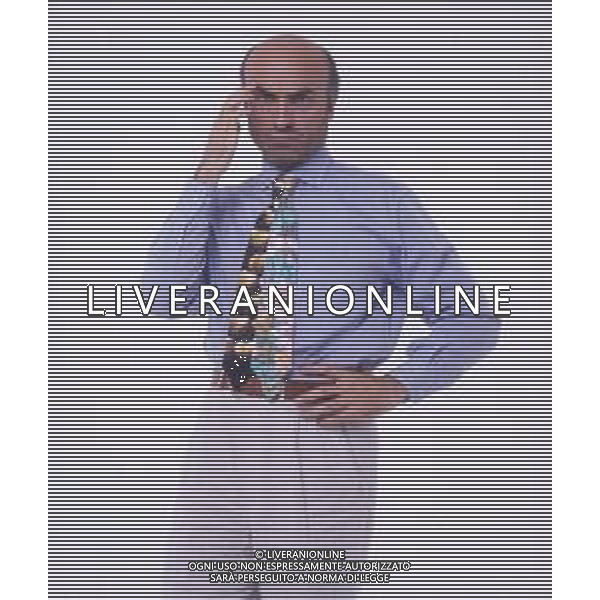 RETROSPETTIVA IVANO MARESCOTTI ATTORE E REGISTA TEATRALE NELLA FOTO IVANO MARESCOTTI IN SALA DI POSA NELL\'ANNO 2000 AG ALDO LIVERANI SAS