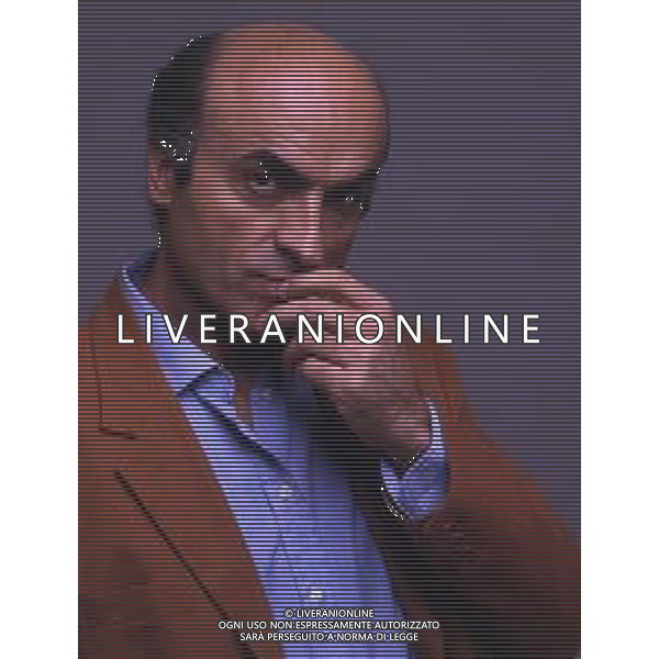 RETROSPETTIVA IVANO MARESCOTTI ATTORE E REGISTA TEATRALE NELLA FOTO IVANO MARESCOTTI IN SALA DI POSA NELL\'ANNO 2000 AG ALDO LIVERANI SAS