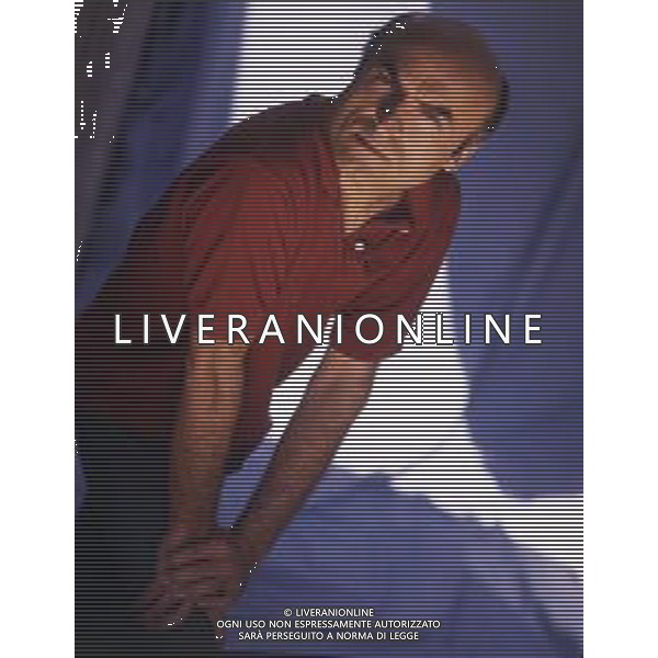 RETROSPETTIVA IVANO MARESCOTTI ATTORE E REGISTA TEATRALE NELLA FOTO IVANO MARESCOTTI IN SALA DI POSA NELL\'ANNO 2000 AG ALDO LIVERANI SAS