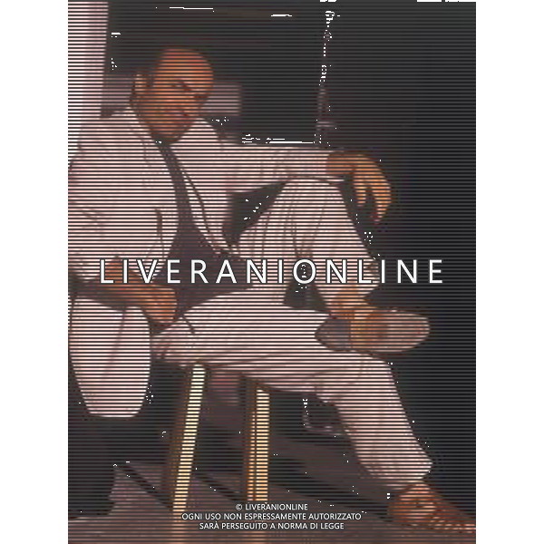 RETROSPETTIVA IVANO MARESCOTTI ATTORE E REGISTA TEATRALE NELLA FOTO IVANO MARESCOTTI IN SALA DI POSA NELL\'ANNO 2000 AG ALDO LIVERANI SAS
