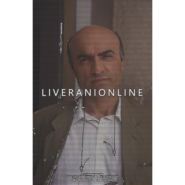 RETROSPETTIVA IVANO MARESCOTTI ATTORE E REGISTA TEATRALE NELLA FOTO IVANO MARESCOTTI IN SALA DI POSA NELL\'ANNO 2000 AG ALDO LIVERANI SAS