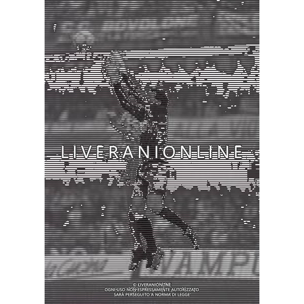 02-11-1986 VERONA CAMPIONATO DI CALCIO SERIE A VERONA-ATALANTA 2-1 NELLA FOTO PARATA OTTORINO PIOTTI AG ALDO LIVERANI SAS