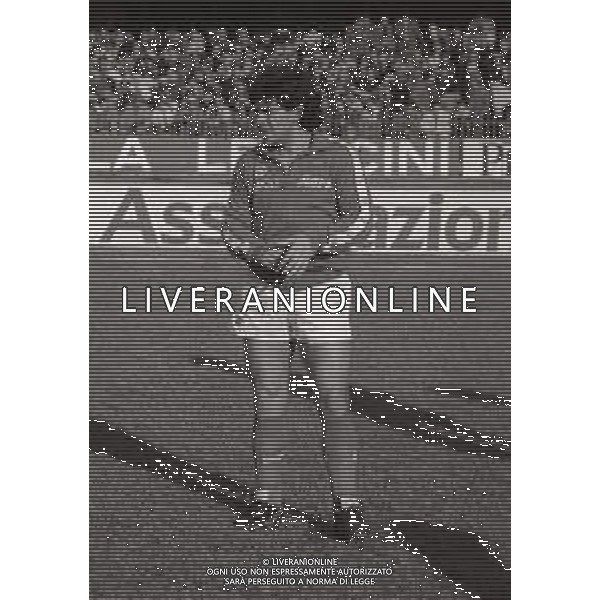 11-12-1988 VERONA CAMPIONATO DI CALCIO SERIE A VERONA-NAPOLI 0-1 NELLA FOTO DIEGO ARMANDO MARADONA AG ALDO LIVERANI SAS