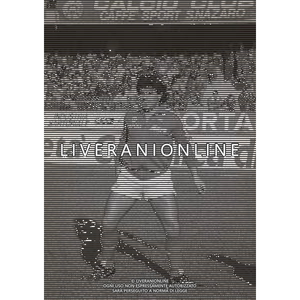 11-12-1988 VERONA CAMPIONATO DI CALCIO SERIE A VERONA-NAPOLI 0-1 NELLA FOTO DIEGO ARMANDO MARADONA AG ALDO LIVERANI SAS