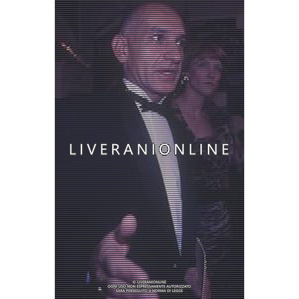 RETROSPETTIVA BEN KINGSLEY ATTORE NELLA FOTO BEN KINGSLEY A VENEZIA NELL\'ANNO 1990 AG ALDO LIVERANI SAS