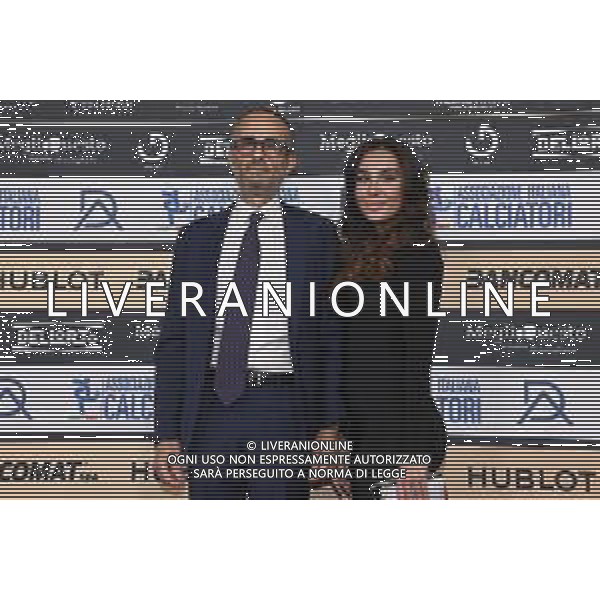 TVRG Alessandro Zollo amministratore delegato di Bancomat con la compagna Rho (MI) 17-10-2022 Gran Gala del Calcio 2022, l\'appuntamento organizzato dall\'AIC Associazione Italiana Calciatori e quest\'anno condotto da Federica Masolin e Raul Cremona nella location di Rho FieraMilano foto Roberto Garavaglia/ag. Aldo Liverani sas /AGENZIA ALDO LIVERANI SAS