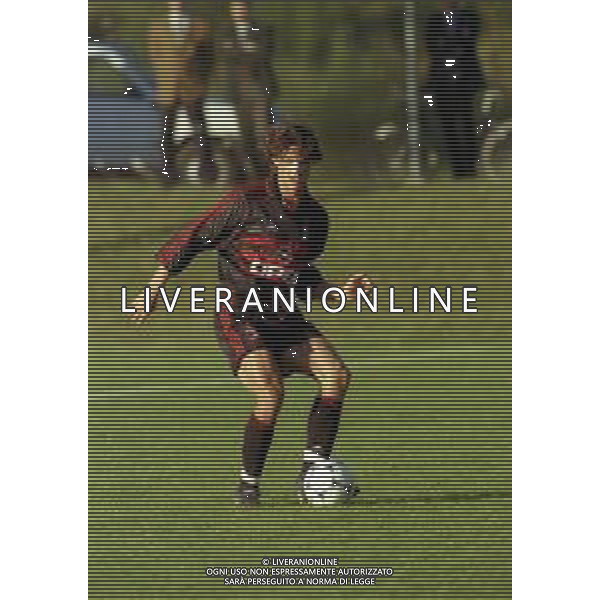1998-1999 MILANELLO ALLENAMENTO MILAN CALCIO NELLA FOTO PAOLO MALDINI AG ALDO LIVERANI SAS