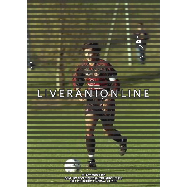 1998-1999 MILANELLO ALLENAMENTO MILAN CALCIO NELLA FOTO PAOLO MALDINI AG ALDO LIVERANI SAS