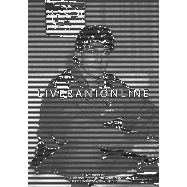 RETROSPETTIVA ALESSANDRO MELLI CALCIATORE NELLA FOTO ALESSANDRO MELLI AL MILAN CALCIO NELL\'ANNO 1994-1995 AG ALDO LIVERANI SAS 
