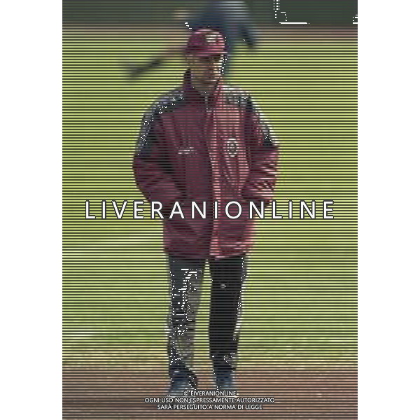 17-05-1998 ALZANO LOMBARDO-CAMPIONATO DI CALCIO SERIE C1 ALZANO VIRESCIT-LIVORNO 0-0 NELLA FOTO PAOLO STRINGARA ALLENATORE LIVORNO CALCIO AG ALDO LIVERANI SAS