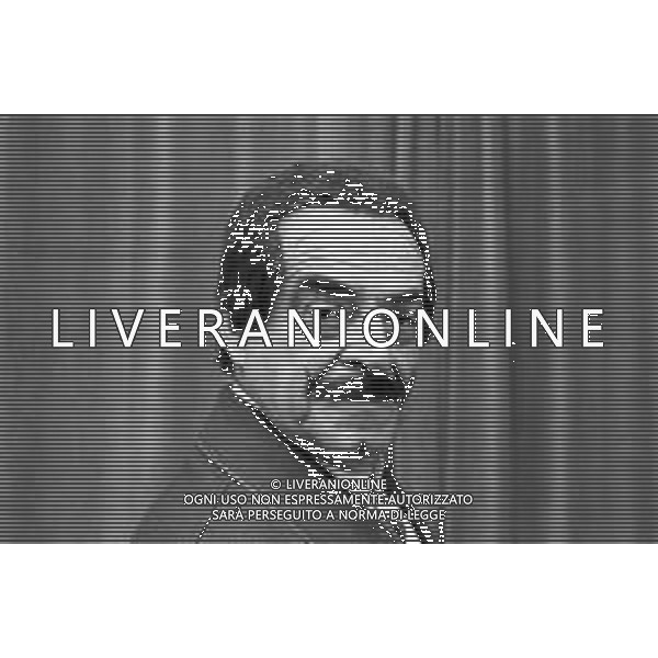 CARLO DAPPORTO ATTORE RETROSPETTIVA NELLA FOTO IN SCENA A TEATRO A MILANO NELL\'ANNO 1975 ©Archivio Giovanni Liverani/ AG. ALDO LIVERANI SAS