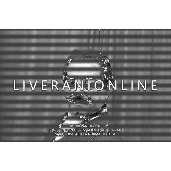 CARLO DAPPORTO ATTORE RETROSPETTIVA NELLA FOTO IN SCENA A TEATRO A MILANO NELL\'ANNO 1975 ©Archivio Giovanni Liverani/ AG. ALDO LIVERANI SAS