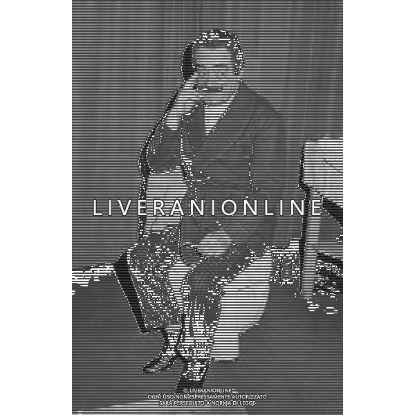 CARLO DAPPORTO ATTORE RETROSPETTIVA NELLA FOTO IN SCENA A TEATRO A MILANO NELL\'ANNO 1975 ©Archivio Giovanni Liverani/ AG. ALDO LIVERANI SAS