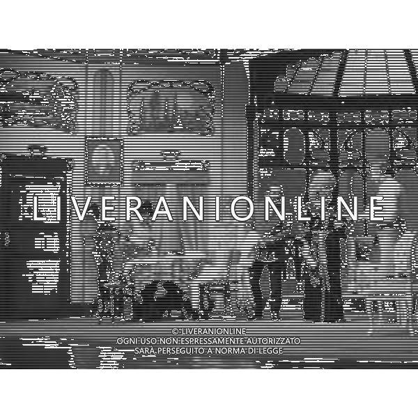 CARLO DAPPORTO ATTORE RETROSPETTIVA NELLA FOTO IN SCENA A TEATRO A MILANO NELL\'ANNO 1975 ©Archivio Giovanni Liverani/ AG. ALDO LIVERANI SAS