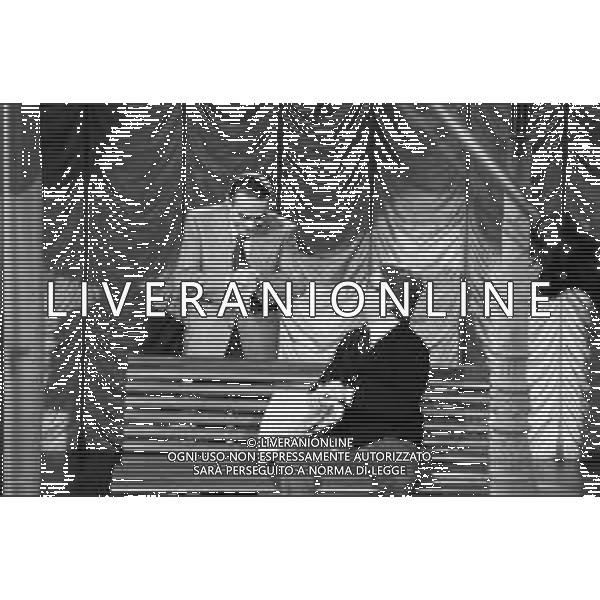 CARLO DAPPORTO ATTORE RETROSPETTIVA NELLA FOTO NEL PROGRAMMA TELEVISIVO A MILANO NELL\'ANNO 1980 ©Archivio Giovanni Liverani/ AG. ALDO LIVERANI SAS