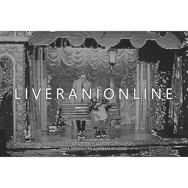 CARLO DAPPORTO ATTORE RETROSPETTIVA NELLA FOTO NEL PROGRAMMA TELEVISIVO A MILANO NELL\'ANNO 1980 ©Archivio Giovanni Liverani/ AG. ALDO LIVERANI SAS