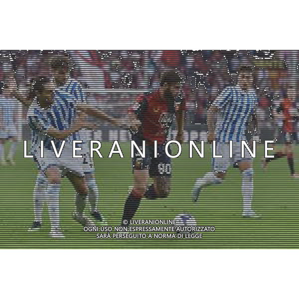 TVRG Manolo Portanova (Genoa) e sulla SX Niccolo\' Zanellato (Spal) Genoa vs Spal Genova 18-10-2022 Stadio Luigi Ferraris - Marassi Coppa Italia Frecciarossa - 16mi di finale foto Roberto Garavaglia/ag. Aldo Liverani sas / AG. ALDO LIVERANI SAS