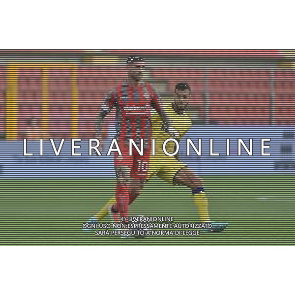 TVRG Cristian Buonaiuto (Cremonese) e Shady Oukhadda (Modena) Cremonese vs Modena Cremona 20-10-2022 Stadio Giovanni Zini Coppa Italia Frecciarossa - 16mi di finale foto Roberto Garavaglia/ag. Aldo Liverani sas / AGENZIA ALDO LIVERANI SAS